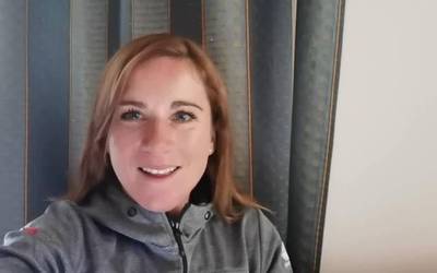 [BIDEOA] Annemiek van Vleuten munduko txapelduna "gogotsu" dago Durangon lehiatzeko