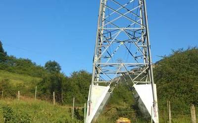 Argindar linea lurperatzeko lanak
