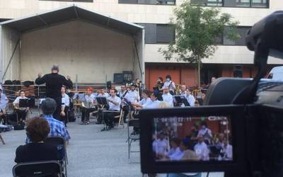 Laudioko Musika Bandaren konfinamenduaren osteko lehen kontzertua, hemen ikusgai