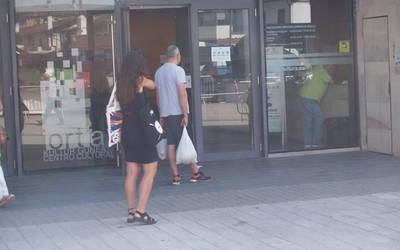 EH Bilduk dio kontsumo bonuen ezarpenean baztertu egin dutela