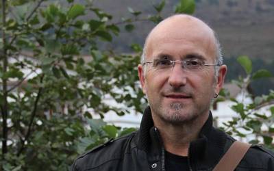 Bere bigarren eleberria argitaratu du Luis Gardek