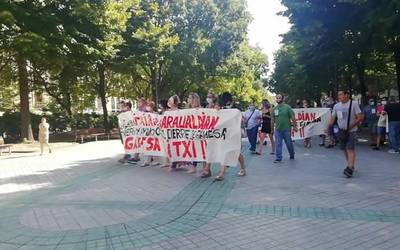Puy Remirez (ELA): "Ez dugu onartuko abuztuaren 8an ezer bukatzea"