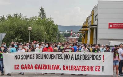Laudioko eta Aiarako Udalek adierazpen instituzionalak onartu dituzte Tubacexeko kaleratzeen kontra