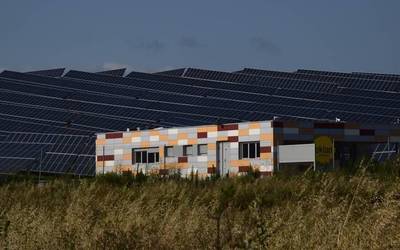Enargi sozietate publikoa sortu du Diputazioak, energia berriztagarriak sustatzeko