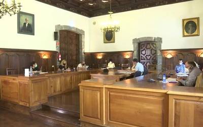Hiri antolamenduaren ereduak eztabaida eragin du uztaileko osoko bilkuran