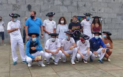 Amurriok irabazi du Arabako herrien arteko pilota txapelketa