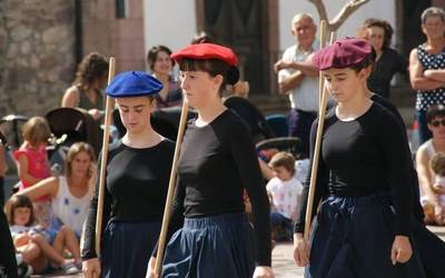 Kultur jardueretarako dirulaguntza deialdia egin du Baztango Udalak