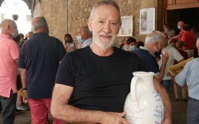 Luis Maria Uriarte eta Txani Rodrigez omendu ditu San Roke Kofradiak