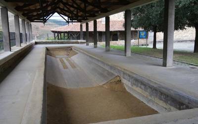 Aiarako bola-jokoa, historia eta istorioz jositako kirola