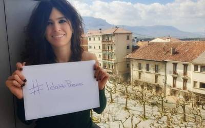 Xochitl Karasatorre: "Osasun neurriak ezarri beharrean, presoak gehiago isolatu dituzte"