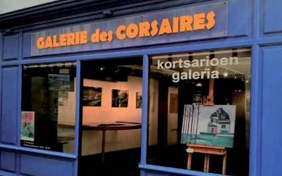 Gaurtik hasita, 'Kortsarioen Galeria' erakusketa ikusgai Aroztegi aretoan