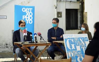 Osasun-krisiak markatutako Getxophoto jaialdia abiaraziko dute eguenean