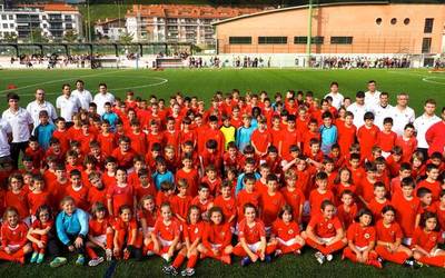 Irekita futbol eskolan izena emateko bigarren aukera