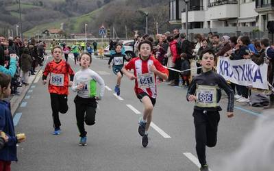 Atletismo taldeak irailaren 28an hasiko du denboraldi berria