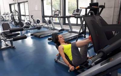 Etxean daudenentzat saioak eskainiko ditu Anikote kiroldegiak