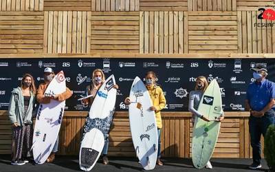 Janire Gonzalez Etxabarri laugarren izan da Espainiako surf txapelketan