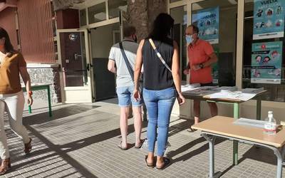Biharko eskolarako itzulera erabat ezohikoa izango da