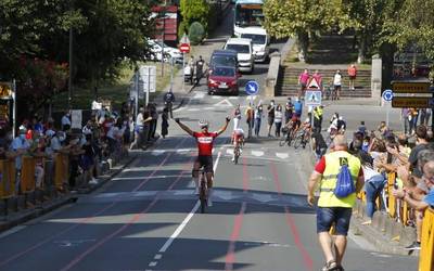 Danel Casaisek irabazi du etxean, Mikel Deuna Saria