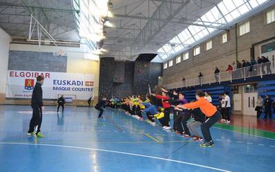 Olaizaga kiroldegiko instalazioen erreserba egiteko araudia egin du kirol patronatuak