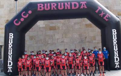 Eskolen mailako Altsasu Saria lasterketa igandean