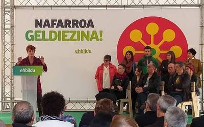 EH Bildu: “aurten festetan arduraz jokatzea dagokigu”.