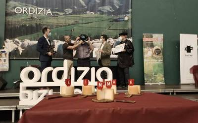 Larrea eta Araiara joan dira gazta onenen sariak