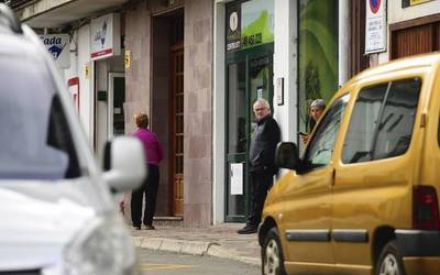 Trafiko ordenantza azaltzeko bileren datak finkatuak dituzte Donezteben