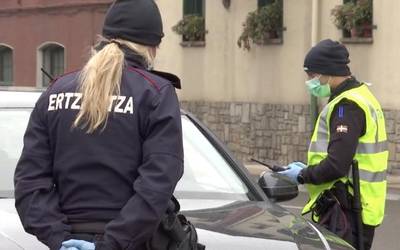 Uztailean eta abuztuan 50 salaketa proposamen jarri ditu Ertzaintzak