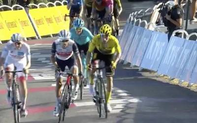 BORA-k ere lortu du berea, merezimendu osoz