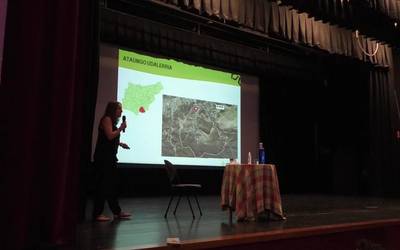 Martxan da Ataungo  Otsotarrak Elkarteak antolatutako I. Natur Zikloa