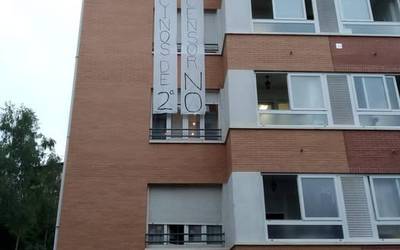 Zaldibarko EH Bilduk herri batzarra deitu du, Elizondoko igogailuari buruzko informazioa emateko