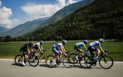 Gorka Izagirreren “Superman” Lopez Tourreko podiumean sartu da