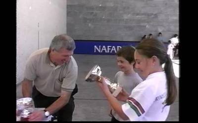 Igantziko bestak herritarren arteko pilota partidekin abiatu ziren 2002an