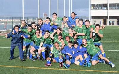 Ugeraga Futbol Eskola online ekimena abiarazi dute