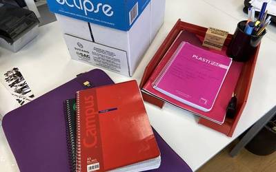 Eskola-materiala erosteko laguntzak eskatzeko epea zabalik, Elorrion