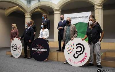 Ahobizi eta belarriprest izango diren herritarren izen-ematea zabalik