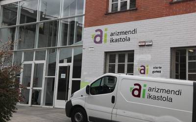 Arizmendi Ikastolan bi kasu positibo atzeman dituzte