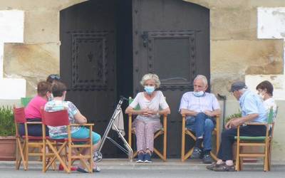 Hurrengorik bada, zuntz optikoarekin harrapatzeko