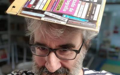 'Tratado de hortografia' liburua aurkeztu digu Patxi Irurtzunek