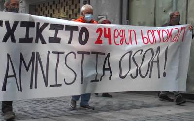 Triangulotik manifestazioa egin da Iñaki Bilbao, Txikito, preso politikoaren defentsan