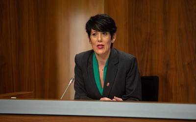 Gobernuak 4.464 milioi euroko gastu muga ezarri du 2021erako