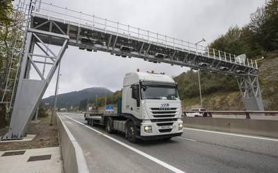 Beasain-Bergara autobideko bidesarien kontra agertu da Debagoieneko Ezker Anitza-IU
