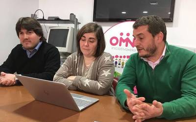 Oposizioa “sistematikoki” isilaraztea leporatu dio Omniak udal gobernuari, “Laudion garbi baten alde” aurkeztutako mozioak direla eta