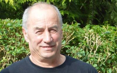 «Urtetan kontrakoa sentitu izan badut ere, gerora ohartu naiz torturek markatuta utzi nautela, lur jota»