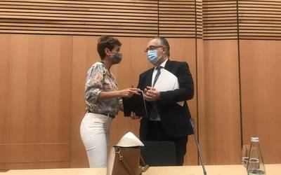 Iruñeko egoera aztertzeko bilera eginen dute gaur Txibitek eta Maiak