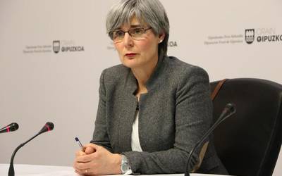 Miren Elgarresta: "Ekonomian genero arrakala ugari daude"