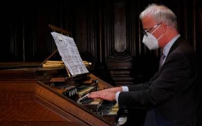 Przemyslaw Kapitula organistak kontzertua eskaini du parrokian