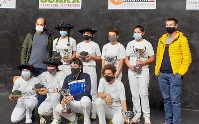 Ruiz de Infante eta Ruiz de Larramendi garaile Bergara Hiria txapelketan