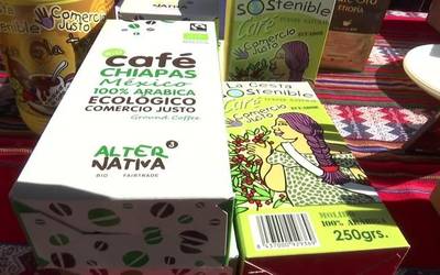 Bertako eta sasoiko jakiez gainera, Bidezko Merkataritza produktuak eskuragarri