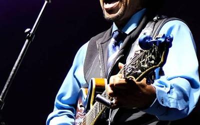 Bertan behera gelditu da John Primer & The Real Deal Blues Banden kontzertua Getxon
